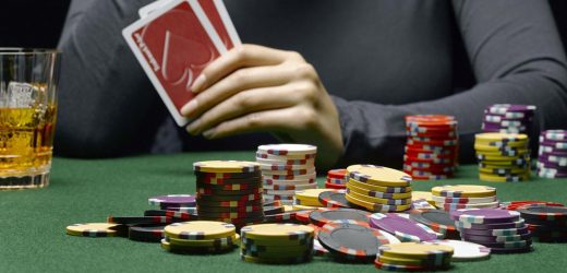 What do you understand by no-download poker?