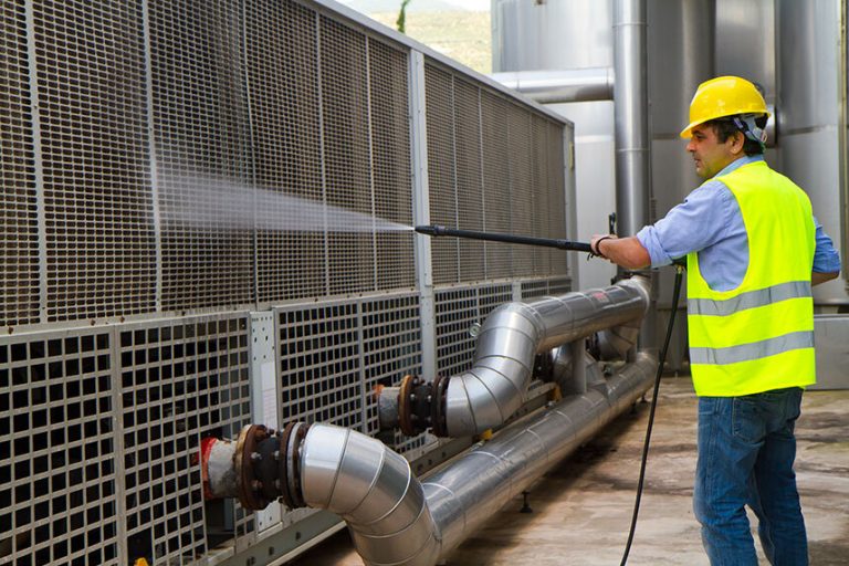 The Best Industrial Degreaser for Your Commercial Facility